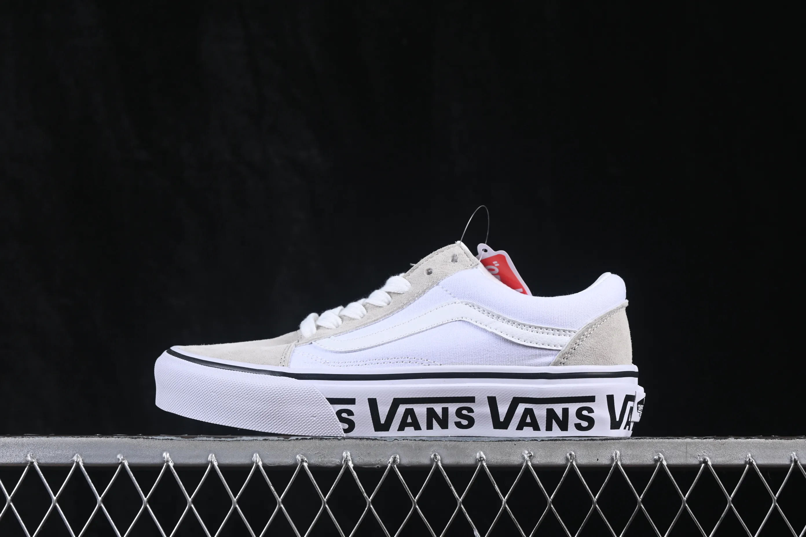 All Categories Vans Vans Series Vans Low Vans Low Vans Old Skool Dx Vans Low Bang Casual Skateboard Shoes VN0A38G2PXC